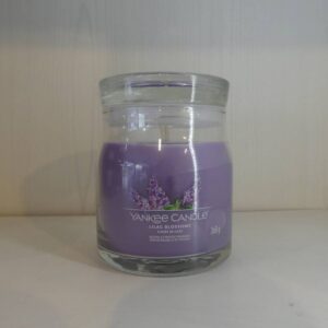 Yankee Candle Dried Lavender und Oak.png